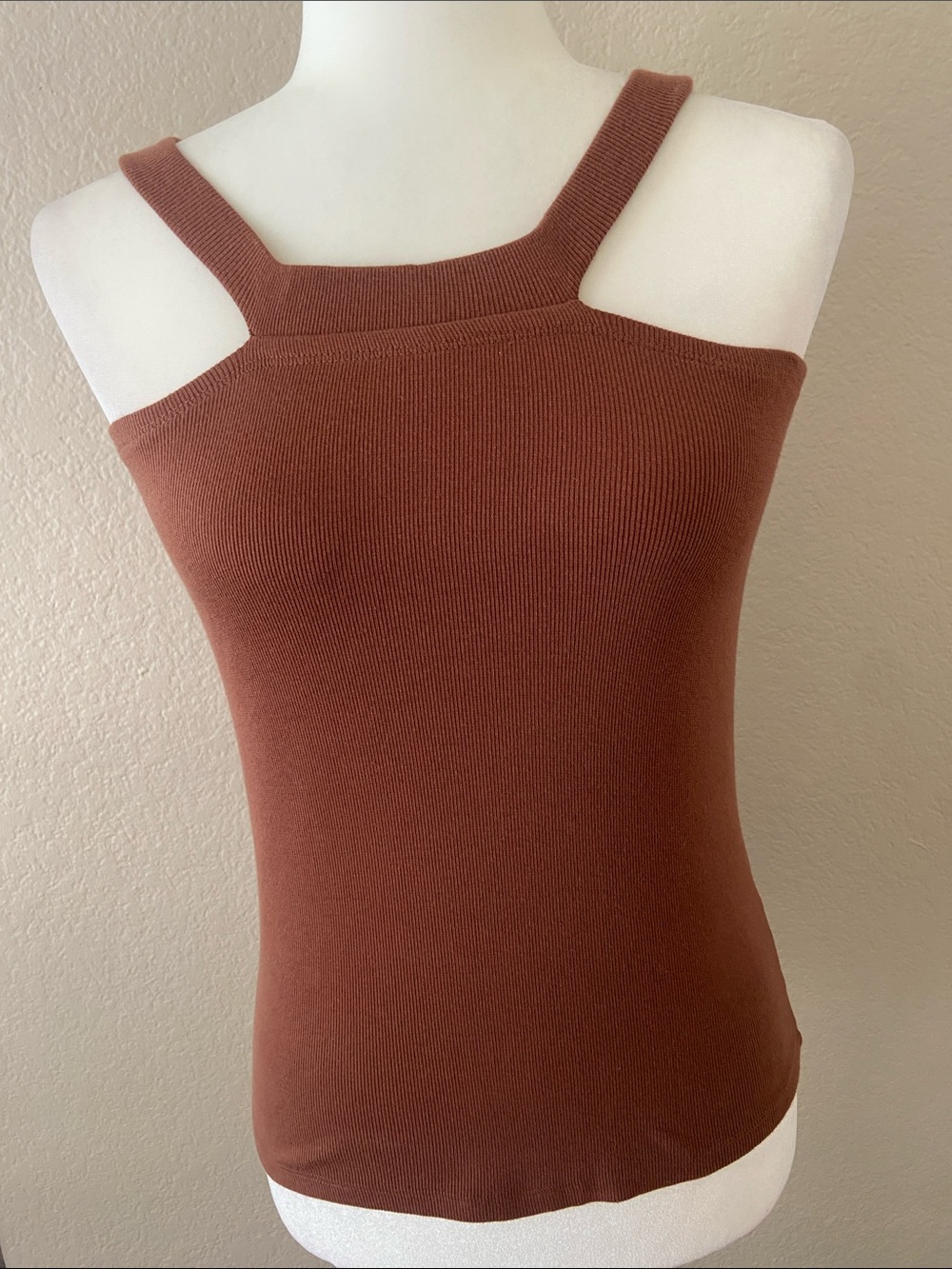 Ribbed Square-Neck Tank Top - Rust Color. Size M, BP brand. New